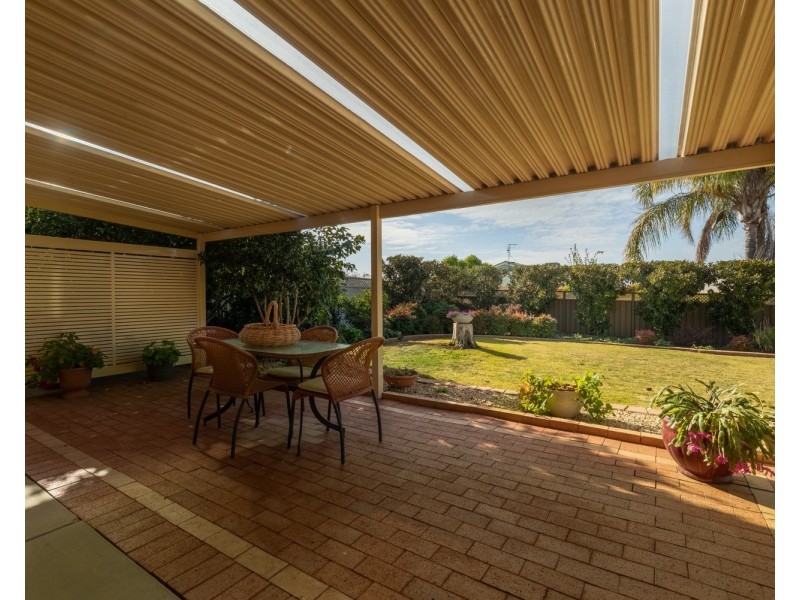 14 Falcon Circuit, Wodonga VIC 3690