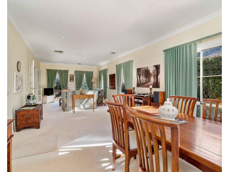 14 Falcon Circuit, Wodonga VIC 3690