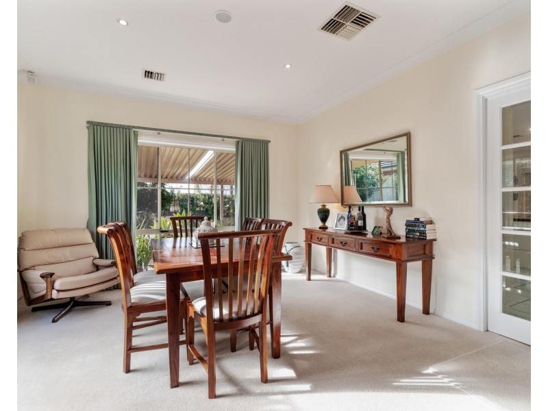 14 Falcon Circuit, Wodonga VIC 3690