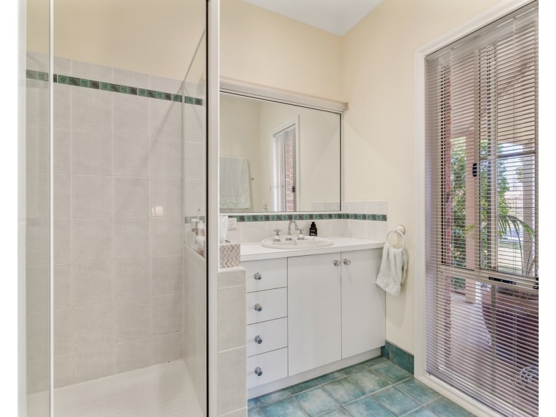 14 Falcon Circuit, Wodonga VIC 3690