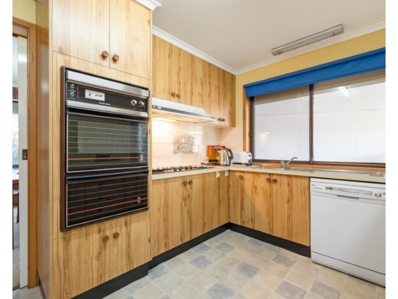 9 Merlinda Court, Wodonga VIC 3690