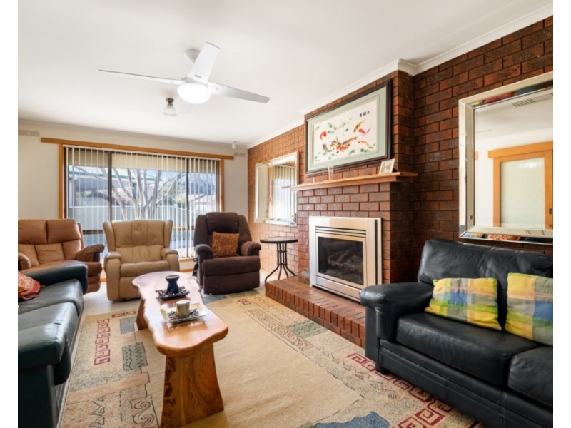 9 Merlinda Court, Wodonga VIC 3690