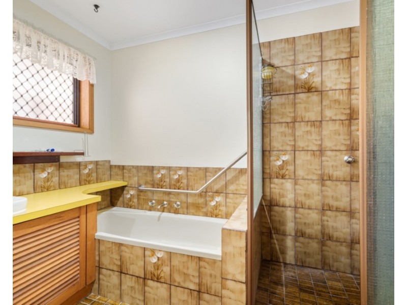 9 Merlinda Court, Wodonga VIC 3690