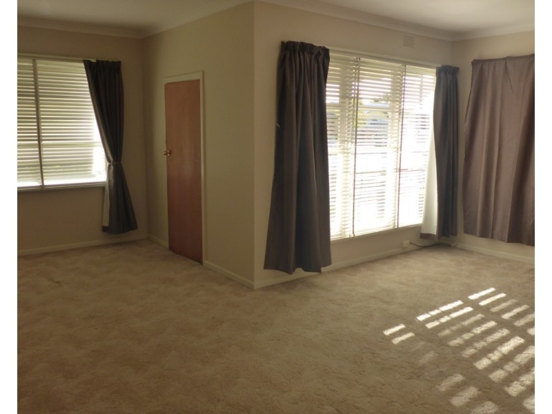 54 Watson Street, Wodonga VIC 3690