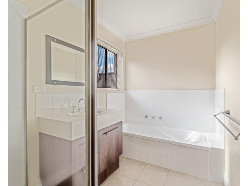 12 Ballara Drive, Wodonga VIC 3690