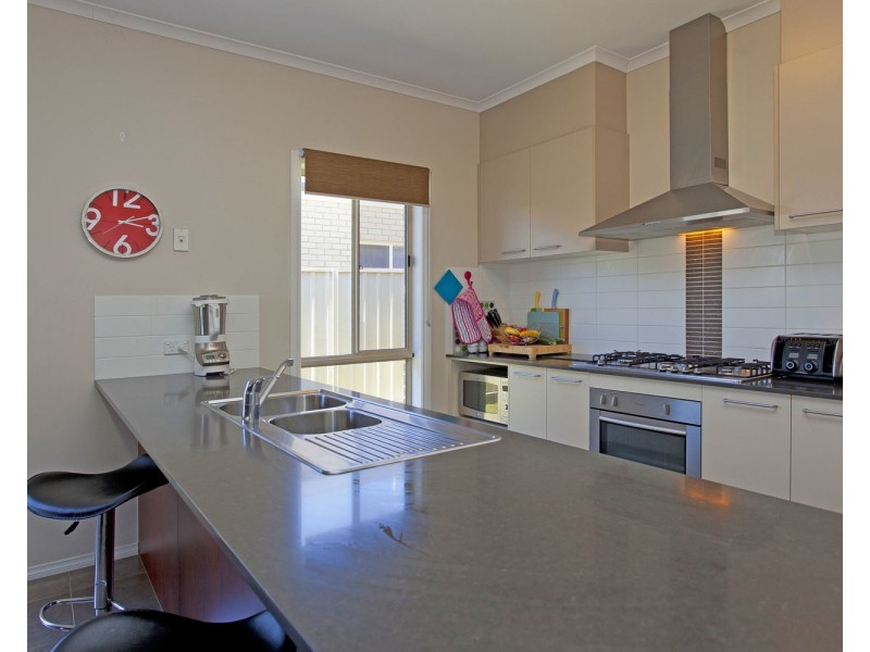 38 Castleton Street, Wodonga VIC 3690