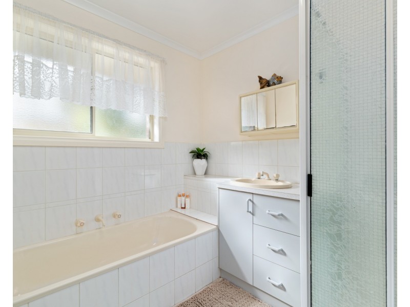 2/20 Nickless Street, Chiltern VIC 3683