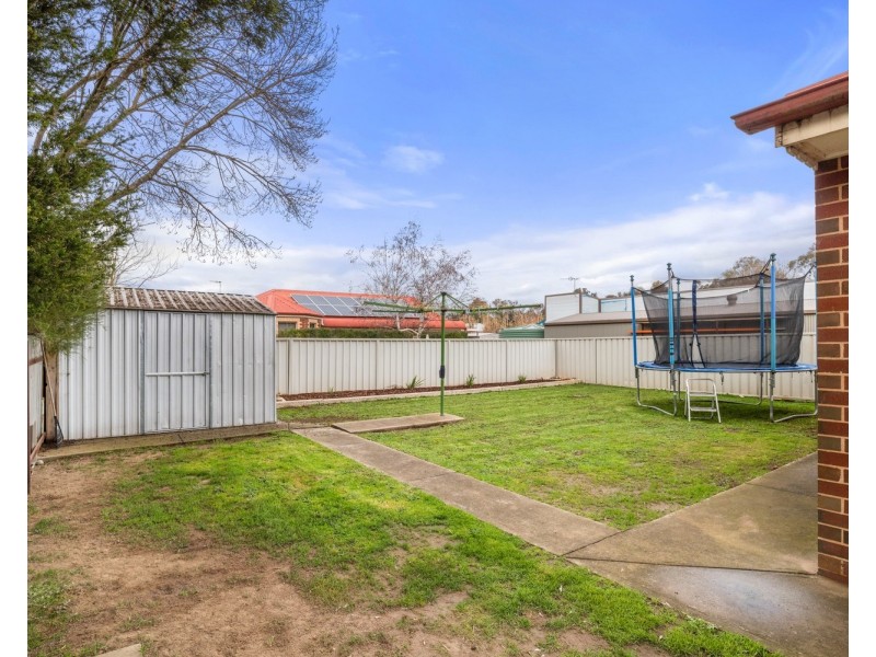 2/20 Nickless Street, Chiltern VIC 3683