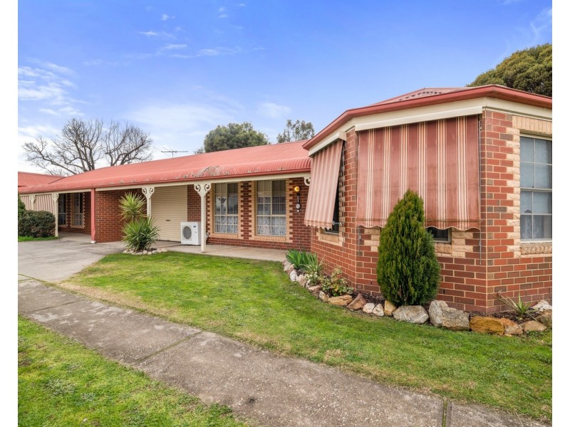 2/20 Nickless Street, Chiltern VIC 3683