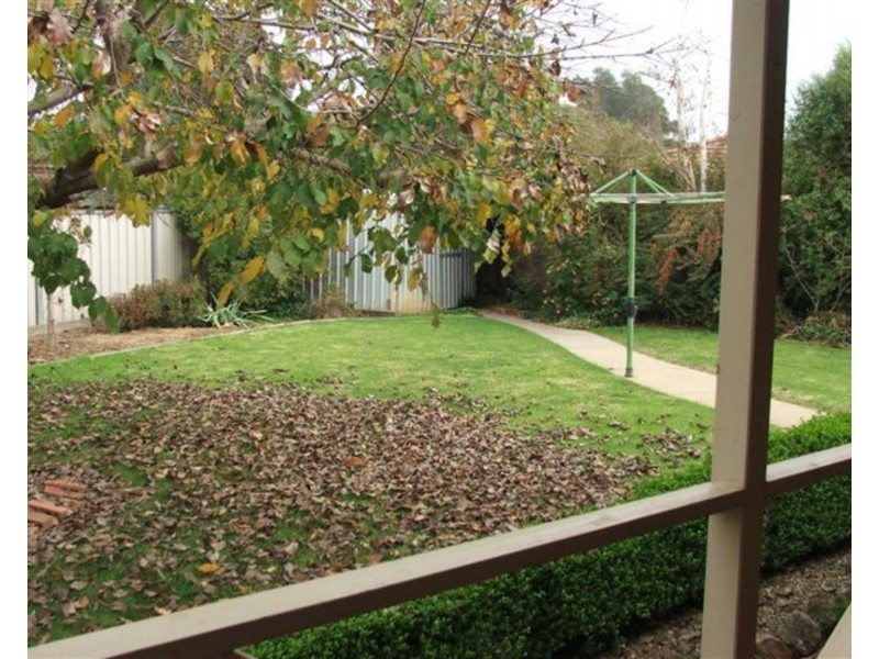 10 Emery Court, Wodonga VIC 3690