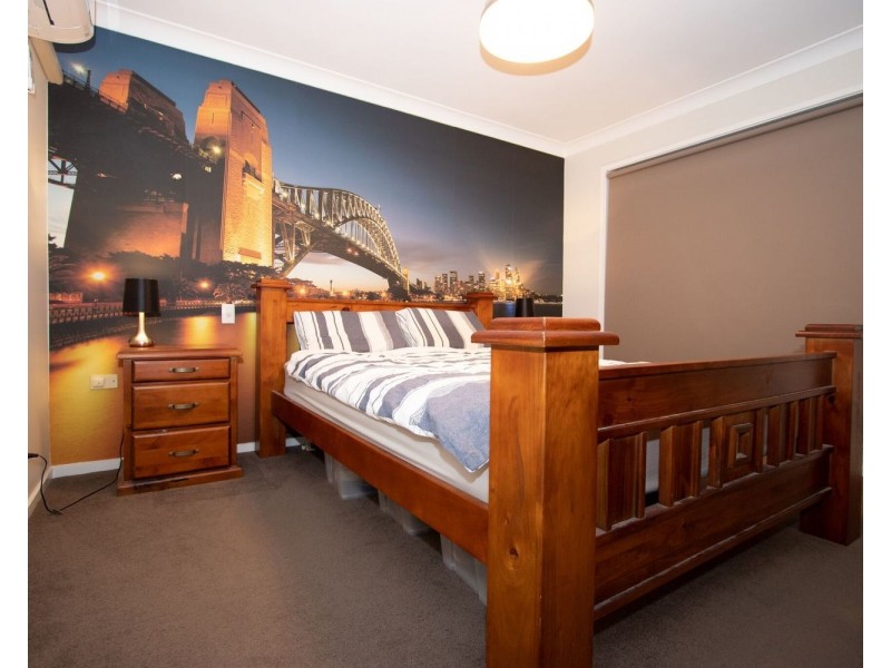 4 Graetz Court, Lavington NSW 2641