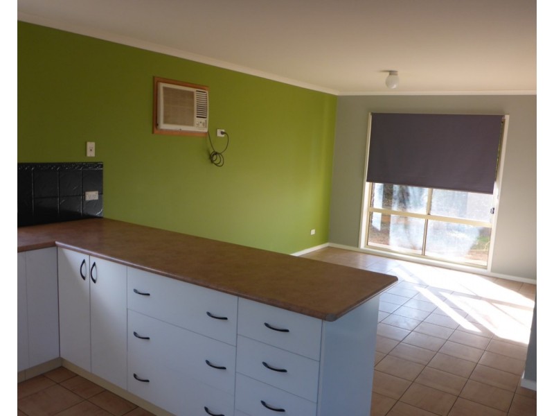 2 Kookaburra Place, Wodonga VIC 3690