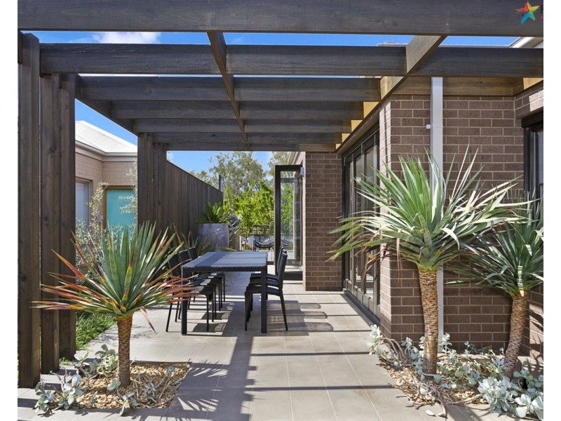 3 Riverside Boulevard, Killara VIC 3691