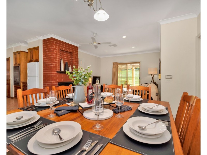 6 Echidna Court, Baranduda VIC 3691