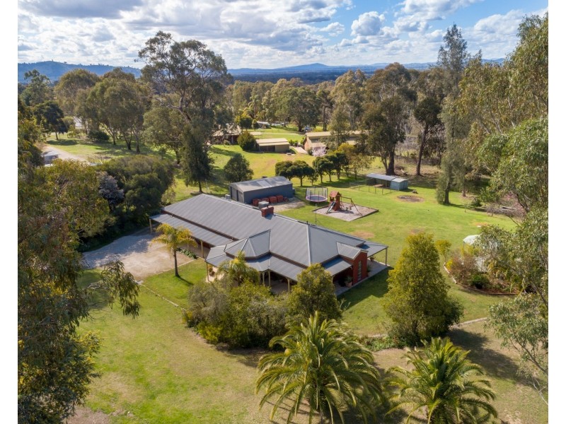 6 Echidna Court, Baranduda VIC 3691