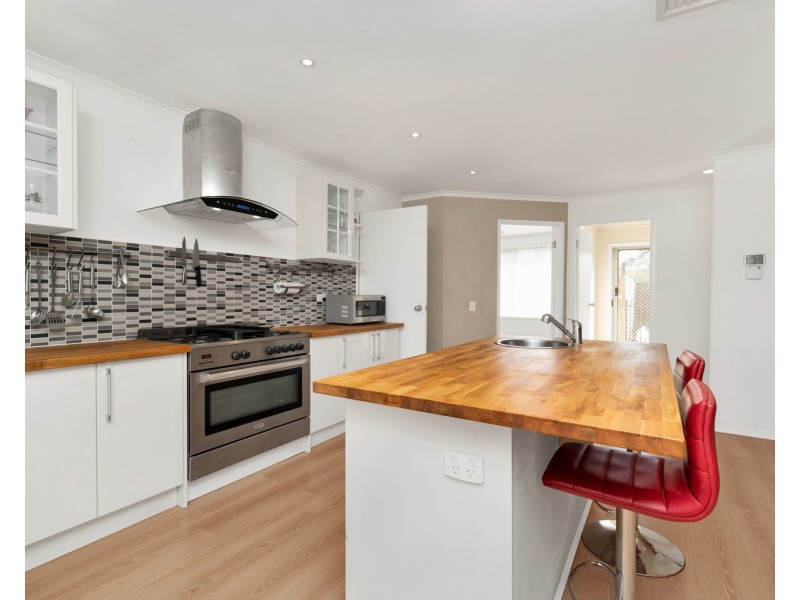 37 Azure Drive, Wodonga VIC 3690