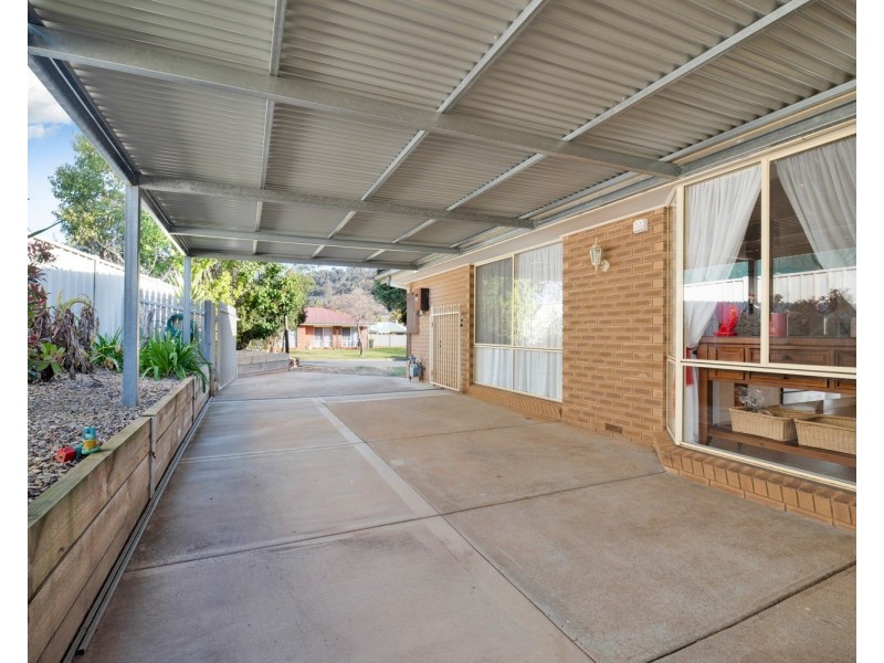37 Azure Drive, Wodonga VIC 3690