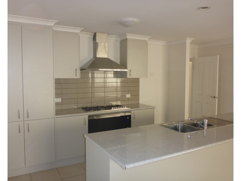 29 Victoria Cross Parade, Wodonga VIC 3690