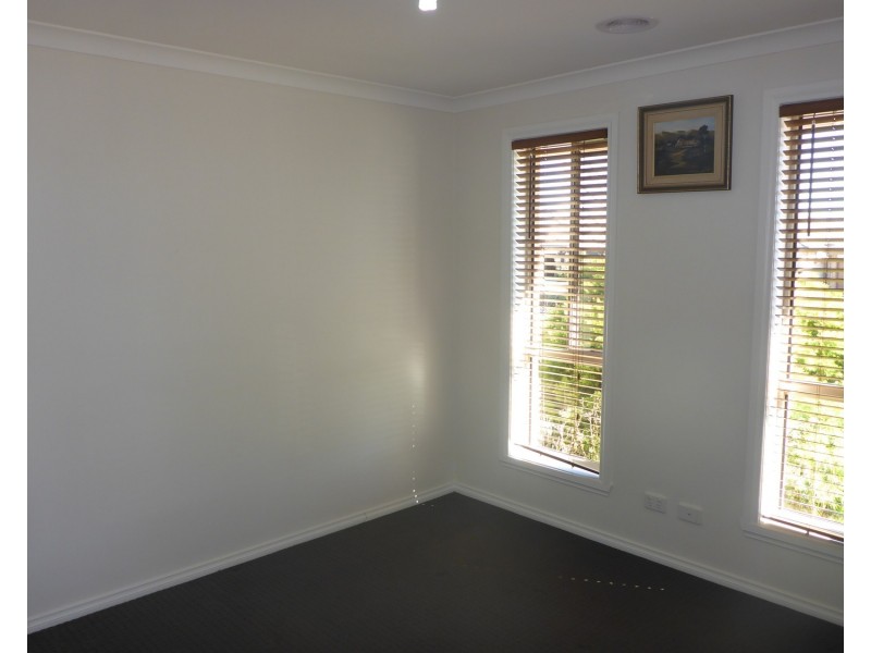 29 Victoria Cross Parade, Wodonga VIC 3690