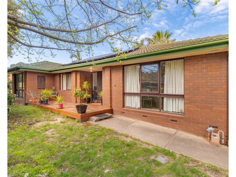 4 Buronga Drive, Springdale Heights NSW 2641