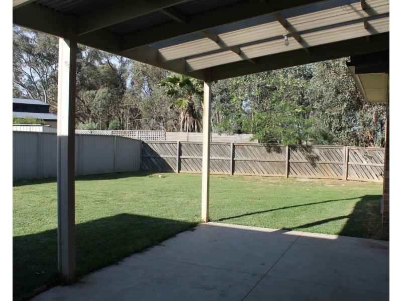 37 Caraway Street, Baranduda VIC 3691