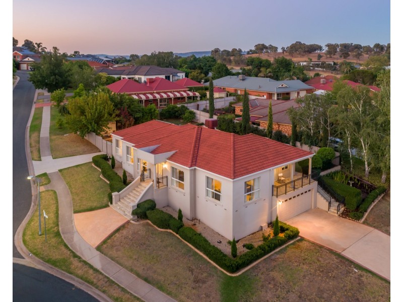 16 Avondale Drive, Wodonga VIC 3690