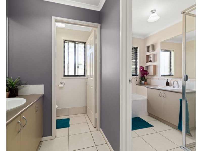 11 Dalton Avenue, Wodonga VIC 3690