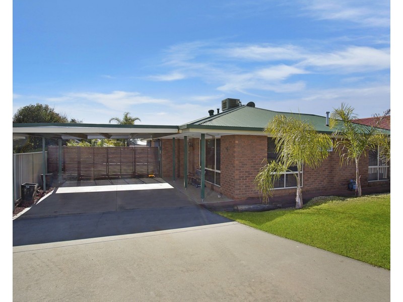 40 Nightingale Avenue, Wodonga VIC 3690
