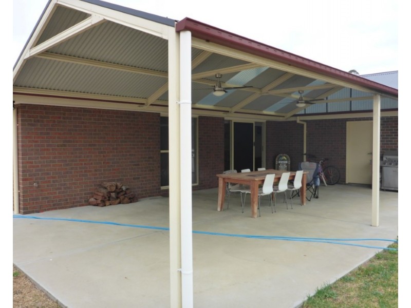 24 Annika Place, Barnawartha VIC 3688