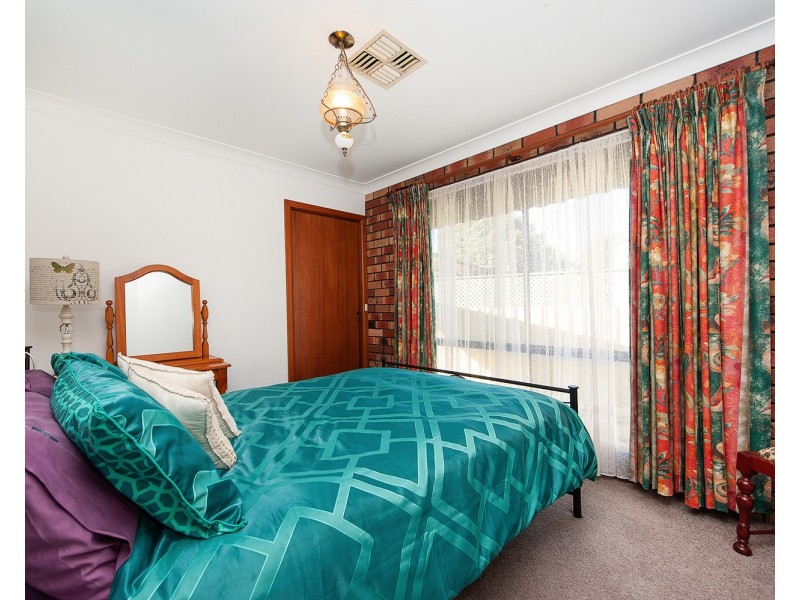502 Regina Avenue, North Albury NSW 2640