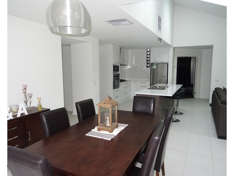 11 Trickett Avenue, Killara VIC 3691