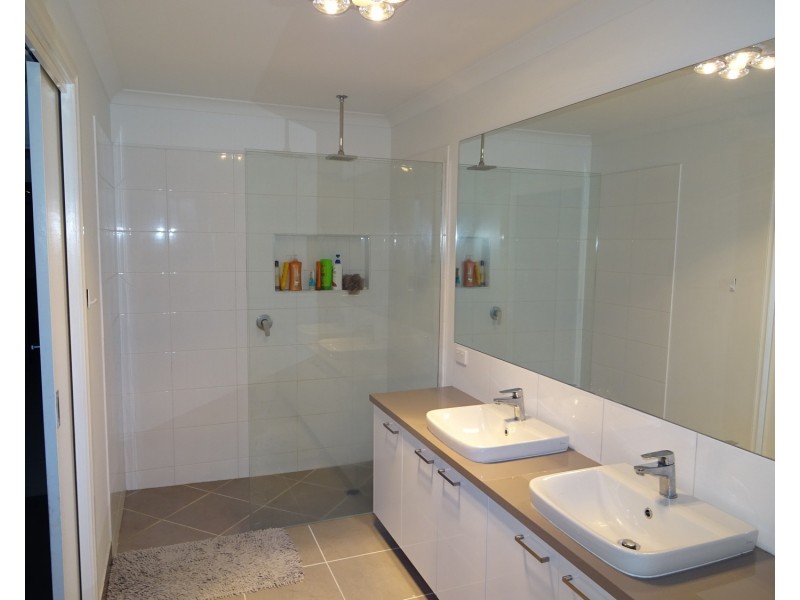 11 Trickett Avenue, Killara VIC 3691