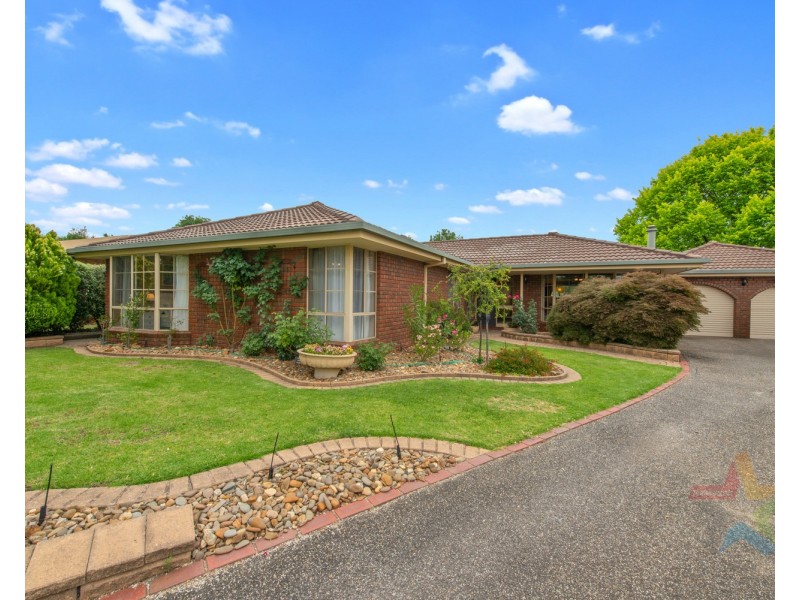 11 Flower Place, Wodonga VIC 3690