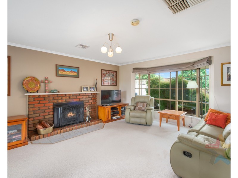 11 Flower Place, Wodonga VIC 3690