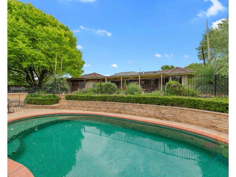 11 Flower Place, Wodonga VIC 3690