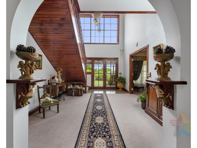 9 Klara Court, Gerogery NSW 2642