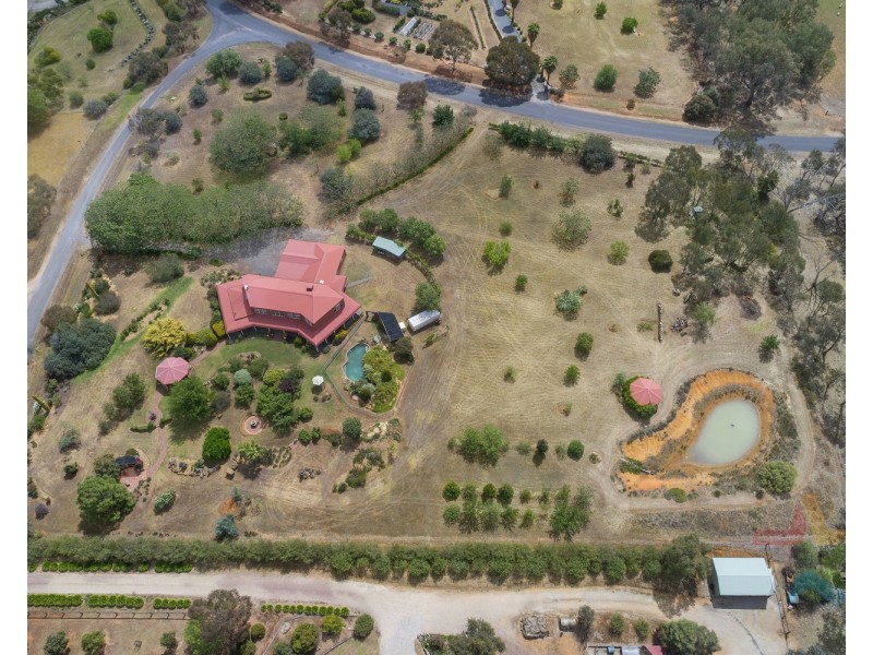 9 Klara Court, Gerogery NSW 2642