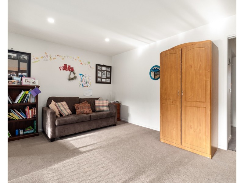 17 Briese Court, Thurgoona NSW 2640
