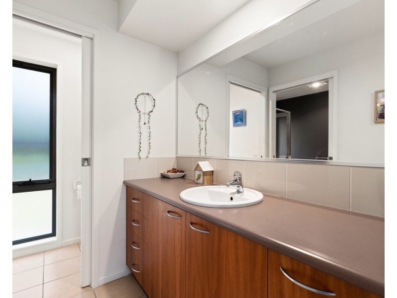 17 Briese Court, Thurgoona NSW 2640