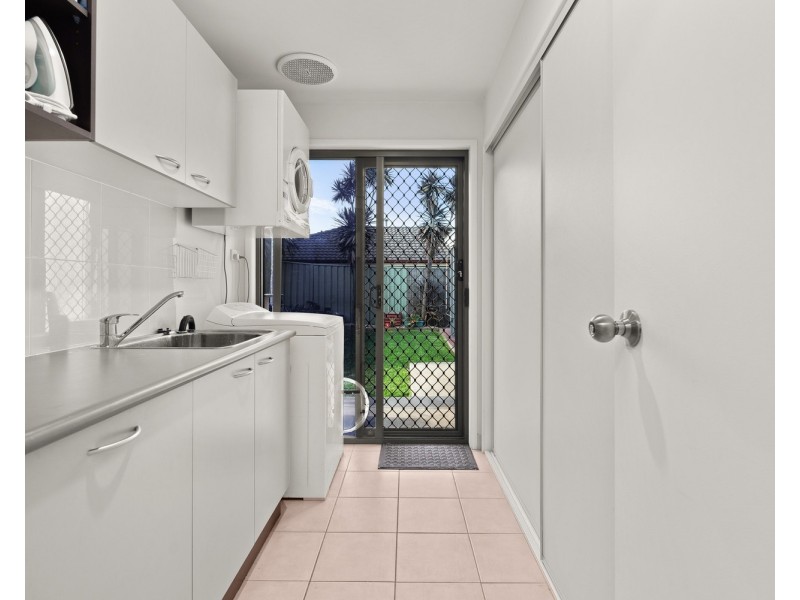 17 Briese Court, Thurgoona NSW 2640