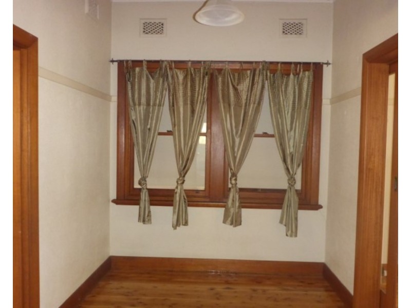 608 Lindsay Avenue, Albury NSW 2640