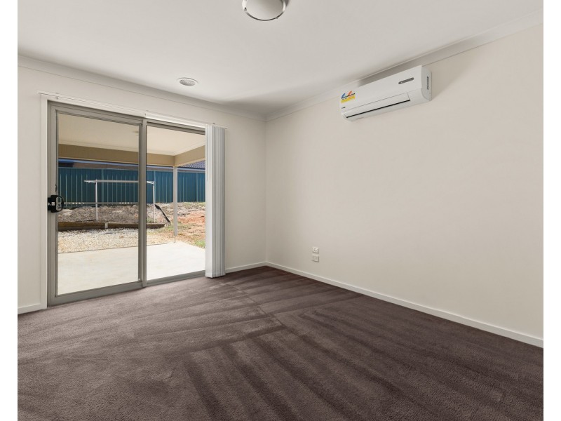 54 Driver Terrace, Glenroy NSW 2640