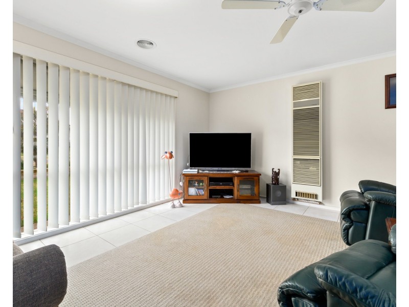 18 Osprey Circuit, Wodonga VIC 3690