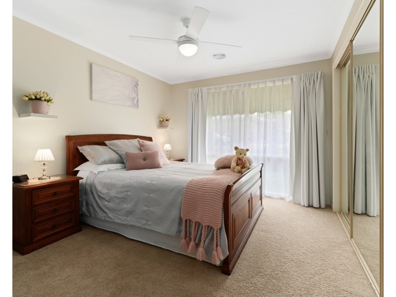 18 Osprey Circuit, Wodonga VIC 3690