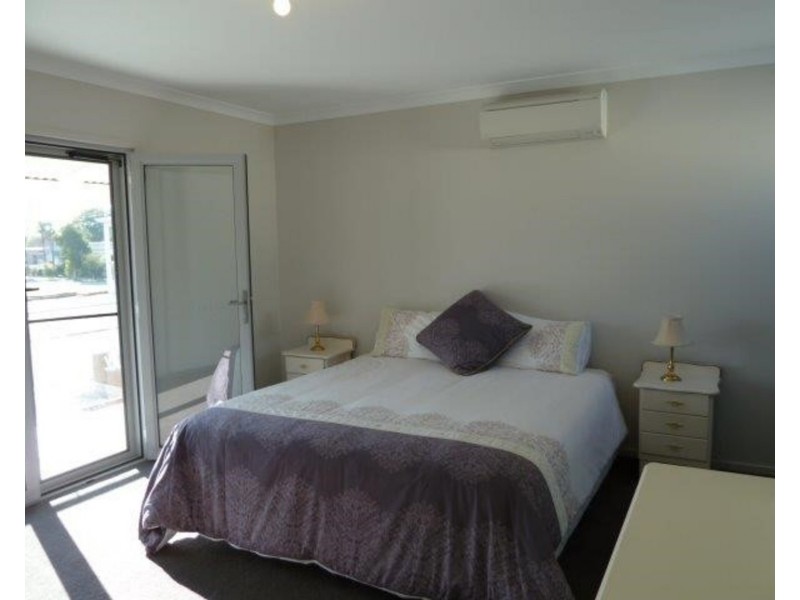 11 Elmwood Circuit, Wodonga VIC 3690