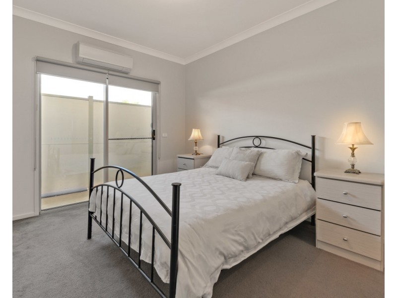 11 Elmwood Circuit, Wodonga VIC 3690