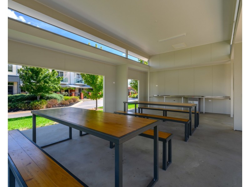 11 Elmwood Circuit, Wodonga VIC 3690