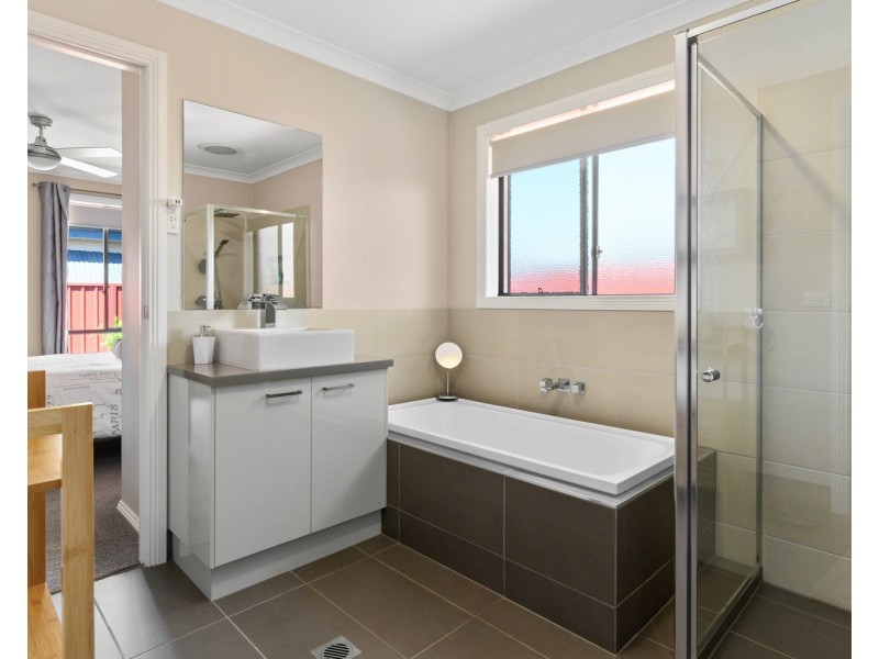 2/119 Phillips Street, Wodonga VIC 3690