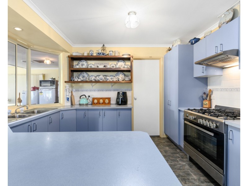 150 Jude Street, Howlong NSW 2643