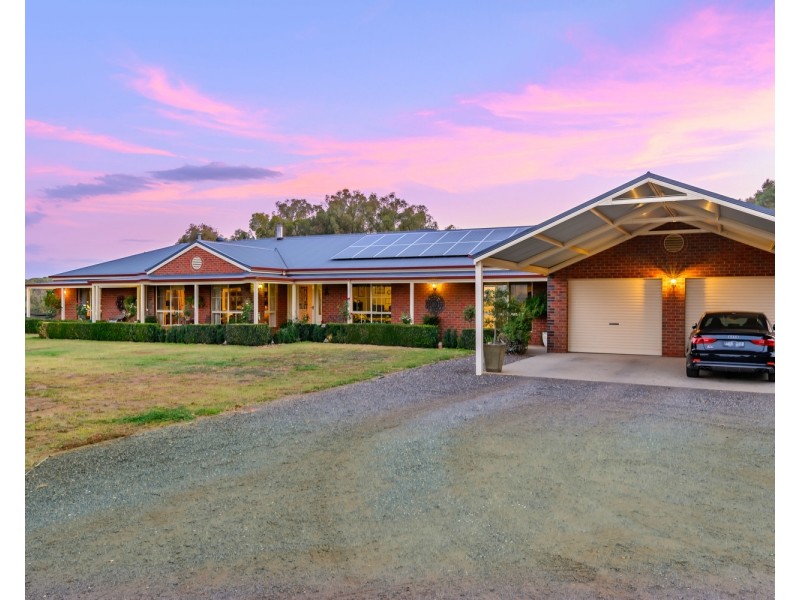 360 Whytes Road, Baranduda VIC 3691